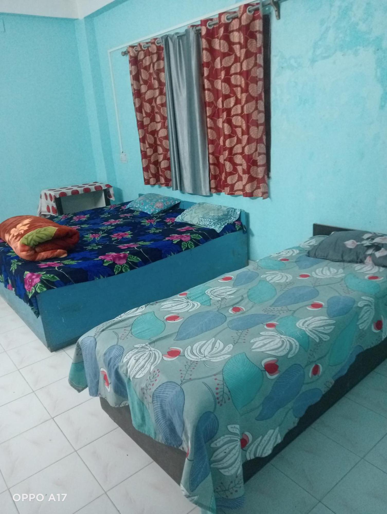 Swaroop Ashray Homestay Siliguri Habitación foto