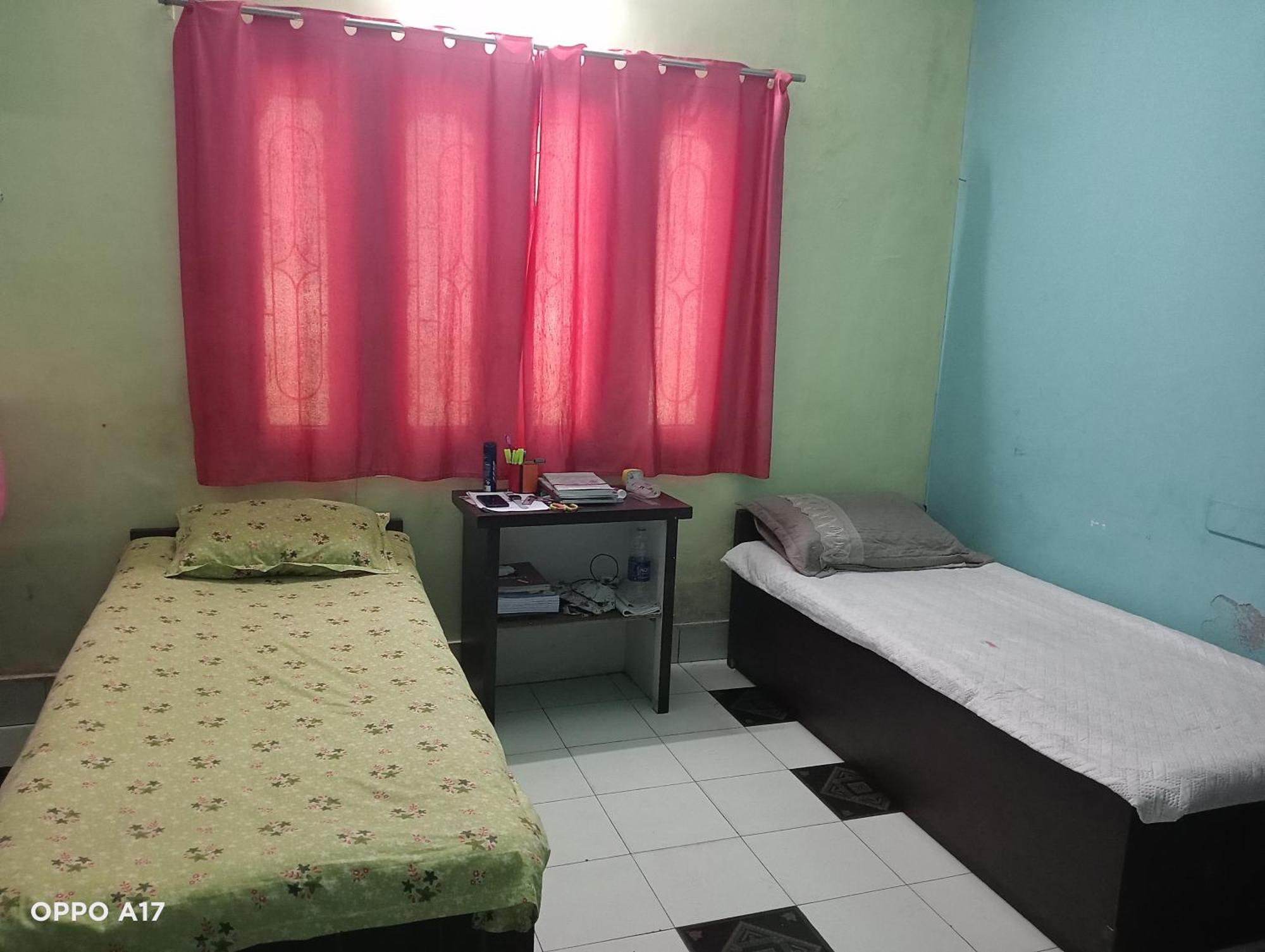 Swaroop Ashray Homestay Siliguri Exterior foto